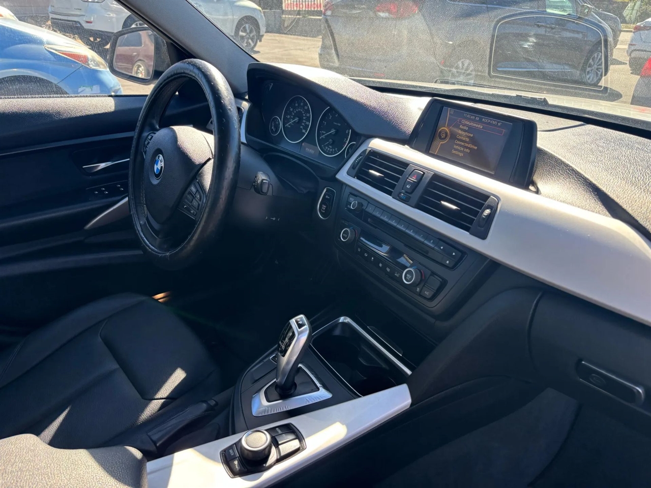 BMW 3-Series 320i Sedan 2014