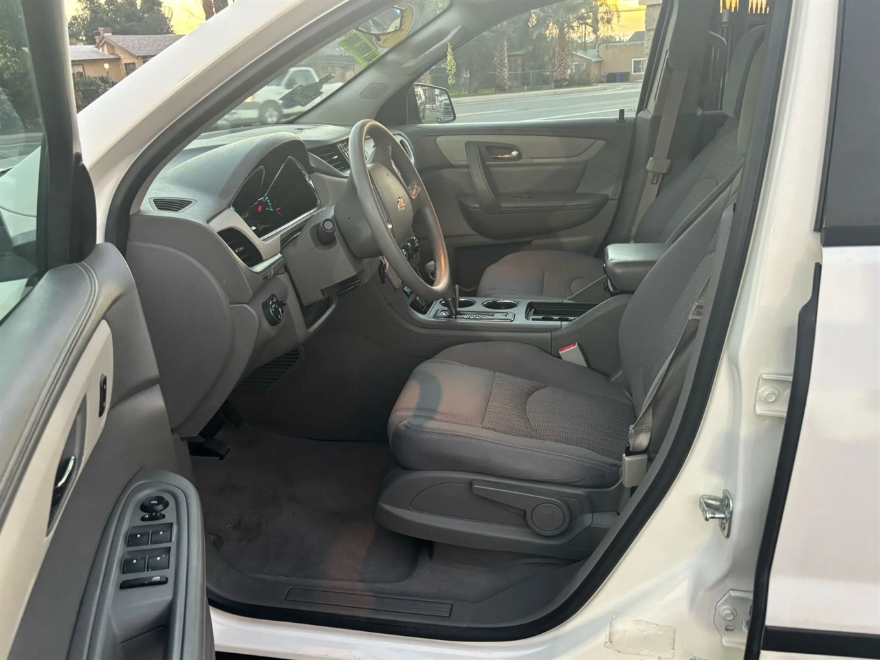 Chevrolet Traverse LS AWD w/PDC 2015