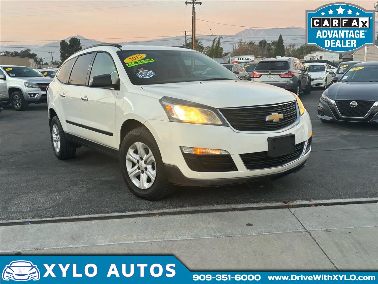 2015 Chevrolet Traverse LS's photo