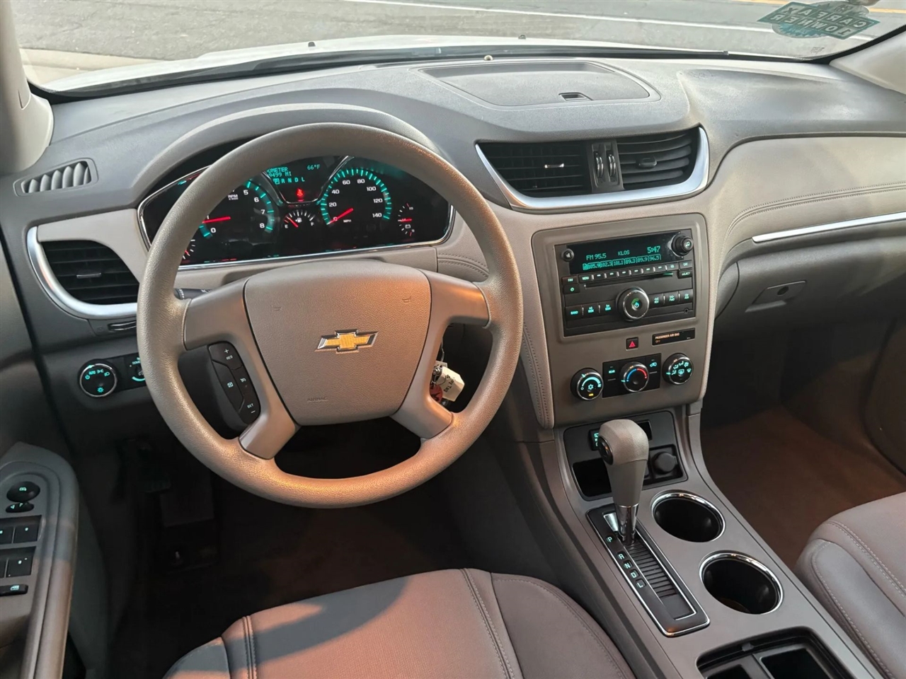 Chevrolet Traverse LS AWD w/PDC 2015