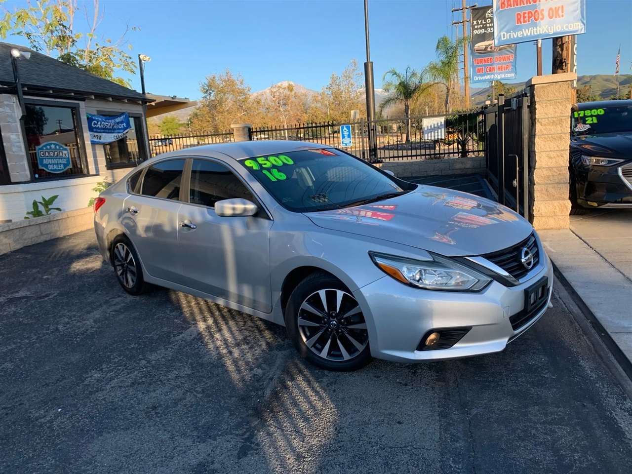 Nissan Altima 2.5 SV 2016