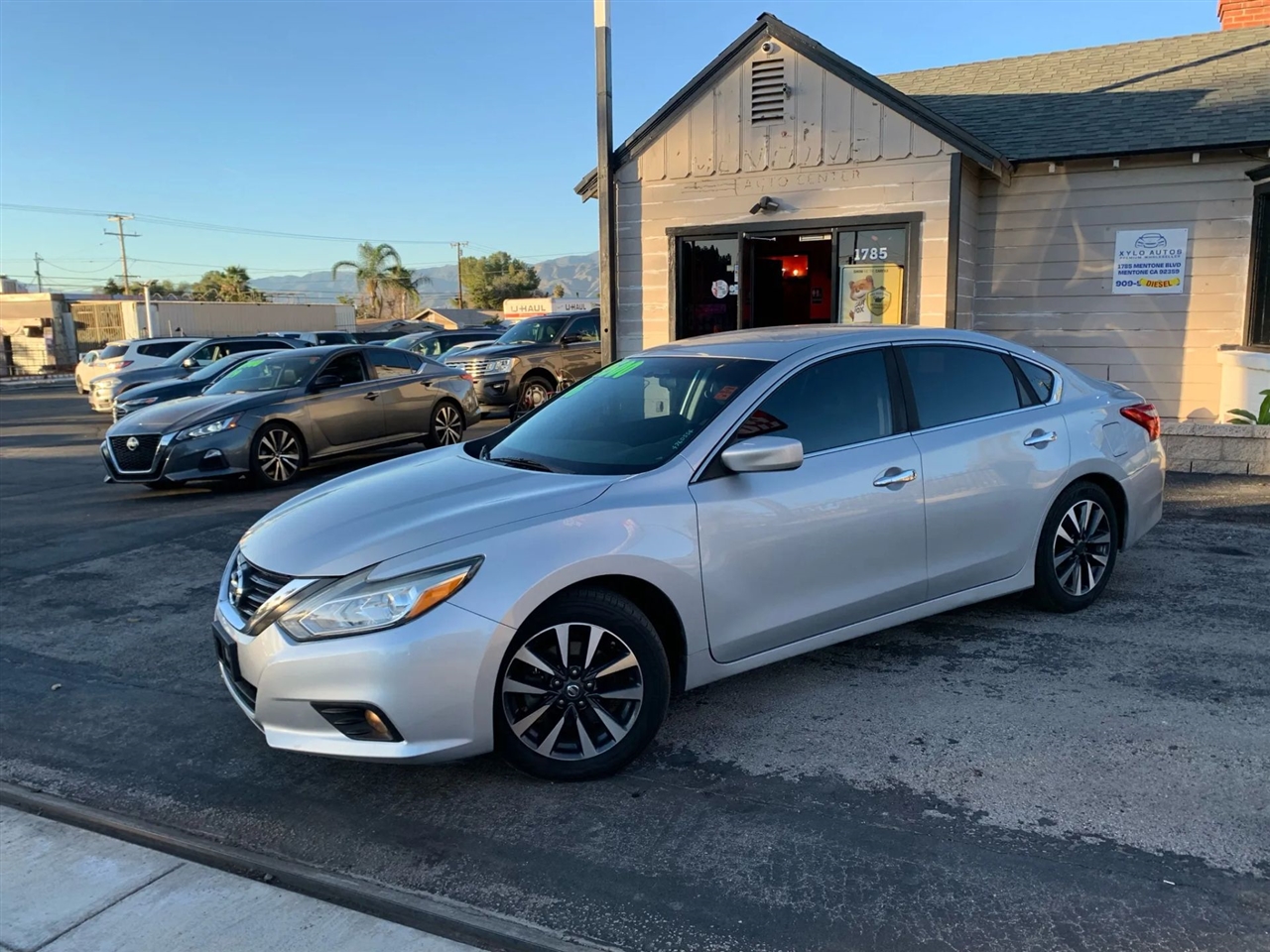 Nissan Altima 2.5 SV 2016