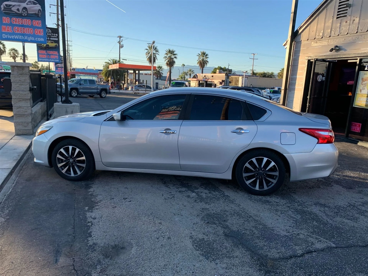 Nissan Altima 2.5 SV 2016
