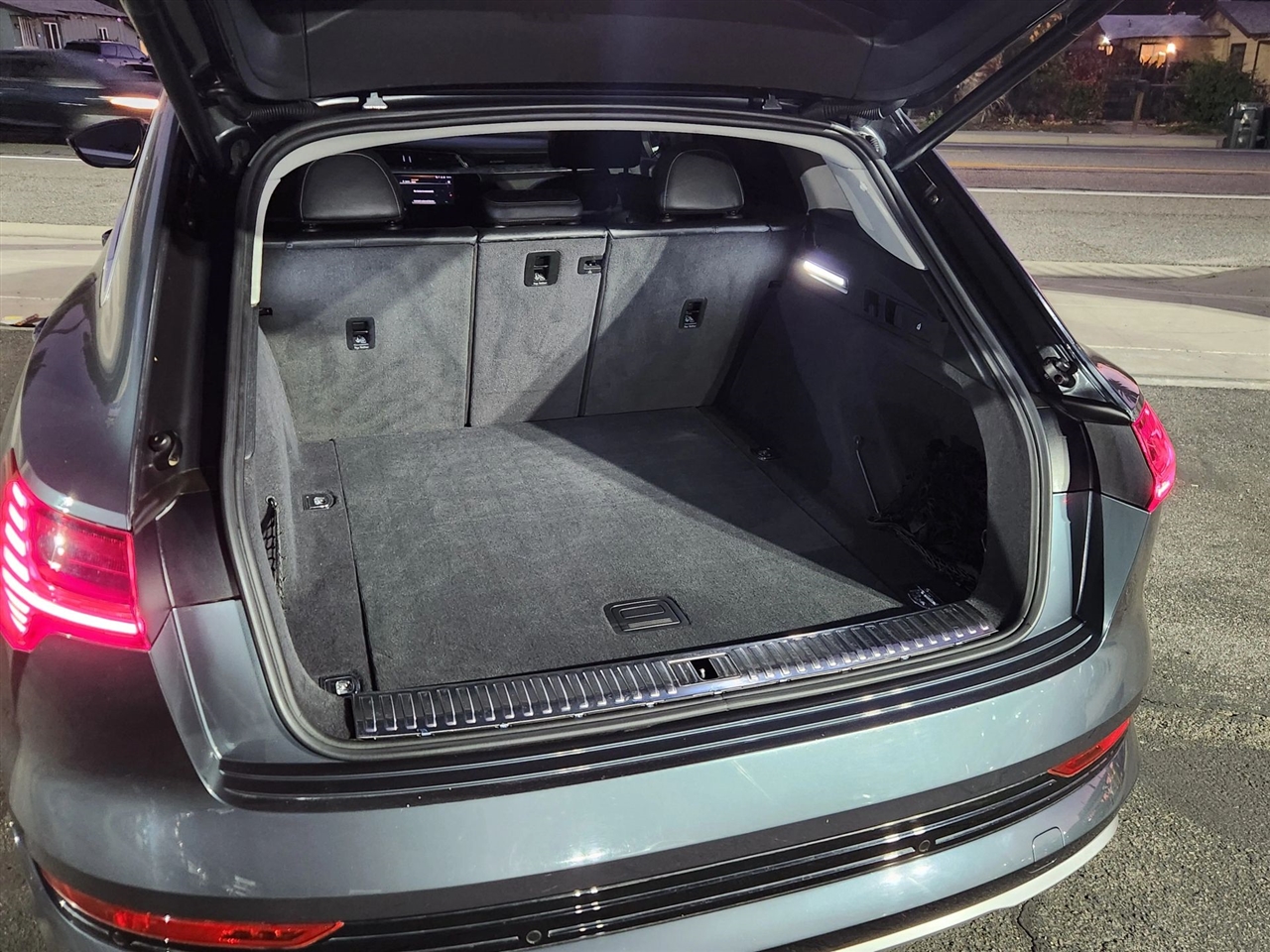 Audi E-Tron Prestige quattro 2021