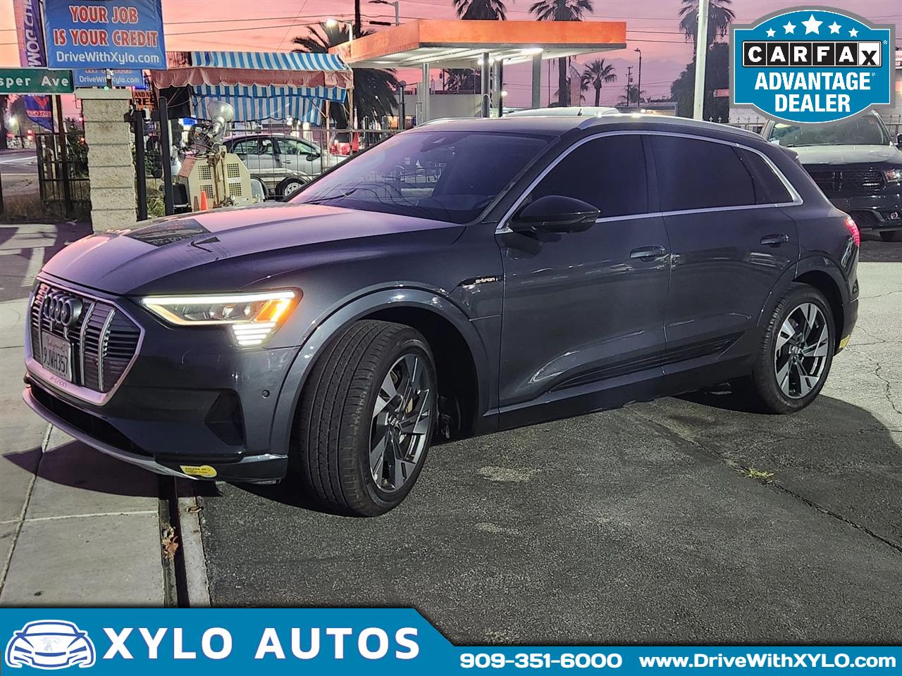 2021 Audi e-tron Prestige's photo