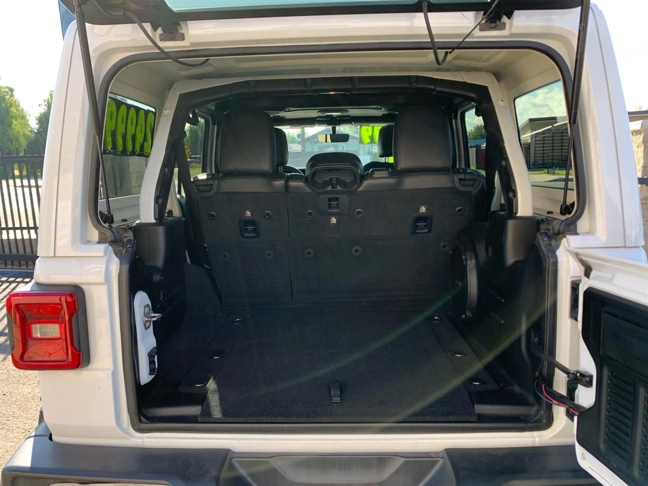 Jeep Wrangler Unlimited Sahara 2018