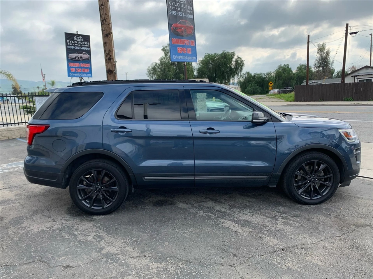 Ford Explorer XLT FWD 2019