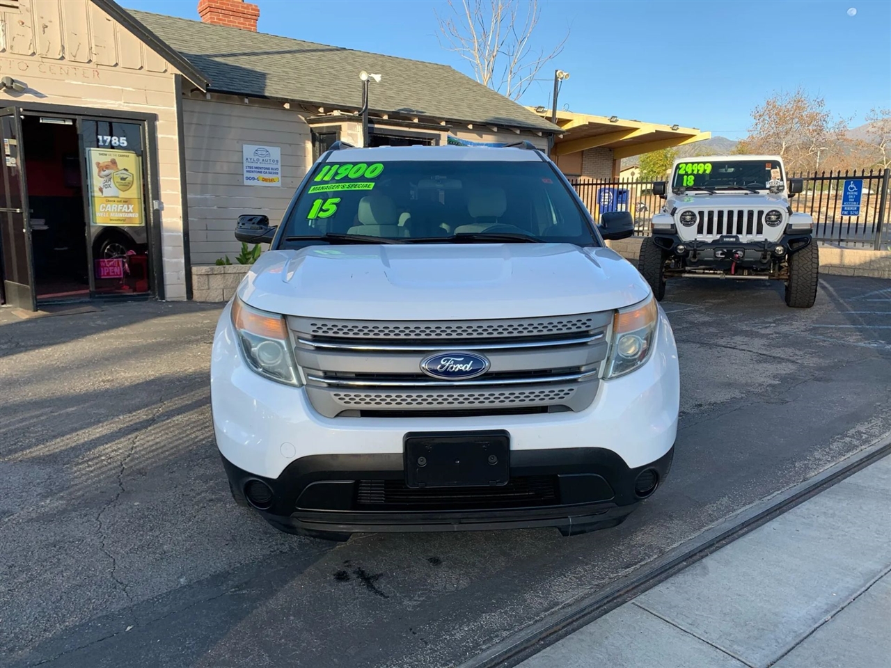 Ford Explorer Base 4WD 2015