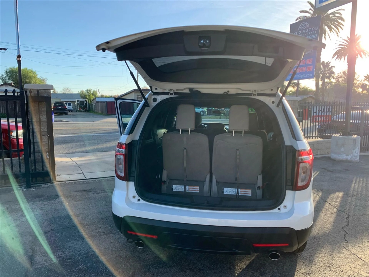 Ford Explorer Base 4WD 2015