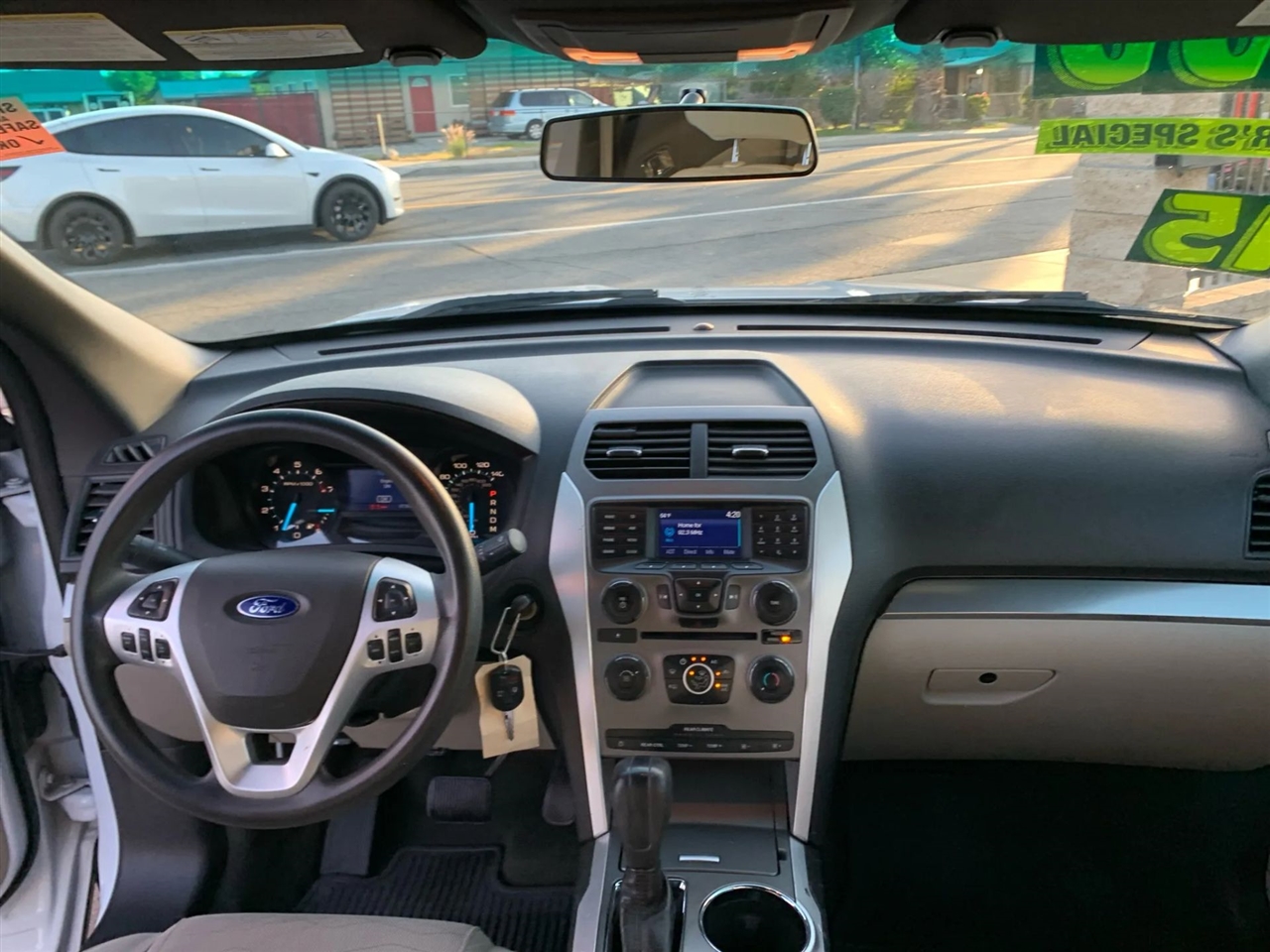 Ford Explorer Base 4WD 2015