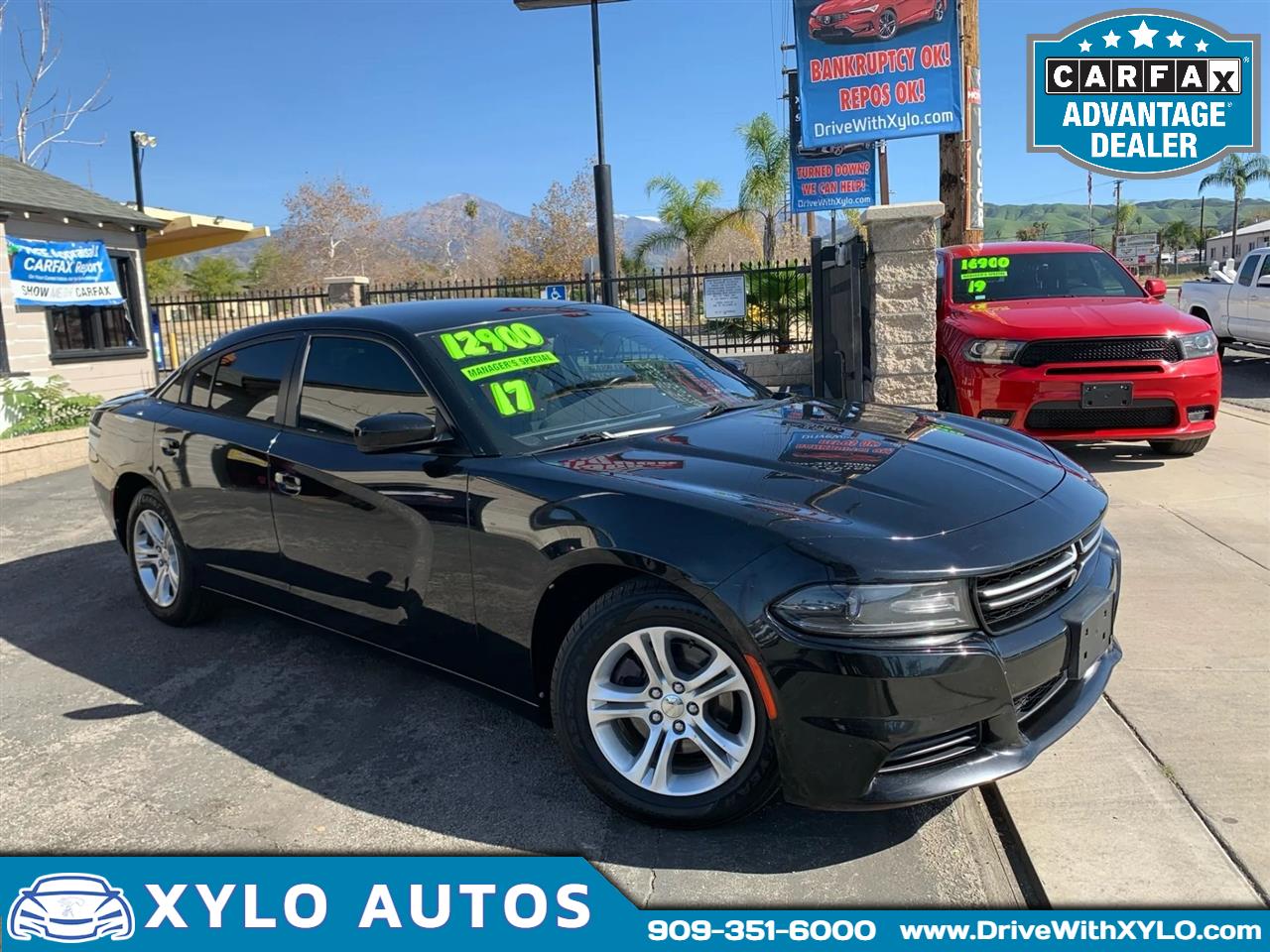 Dodge Charger SE 2017