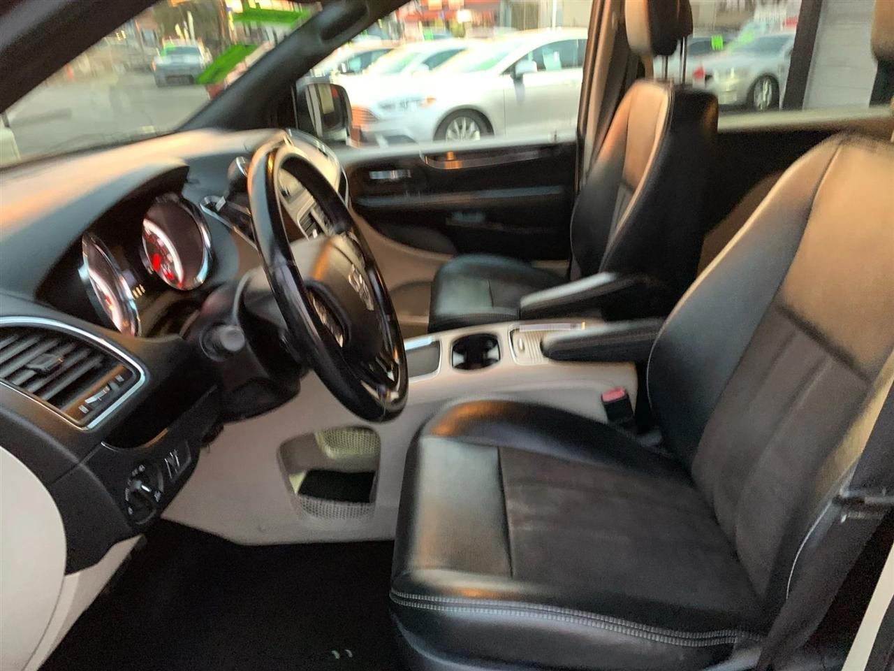 Dodge Grand Caravan SXT 2019