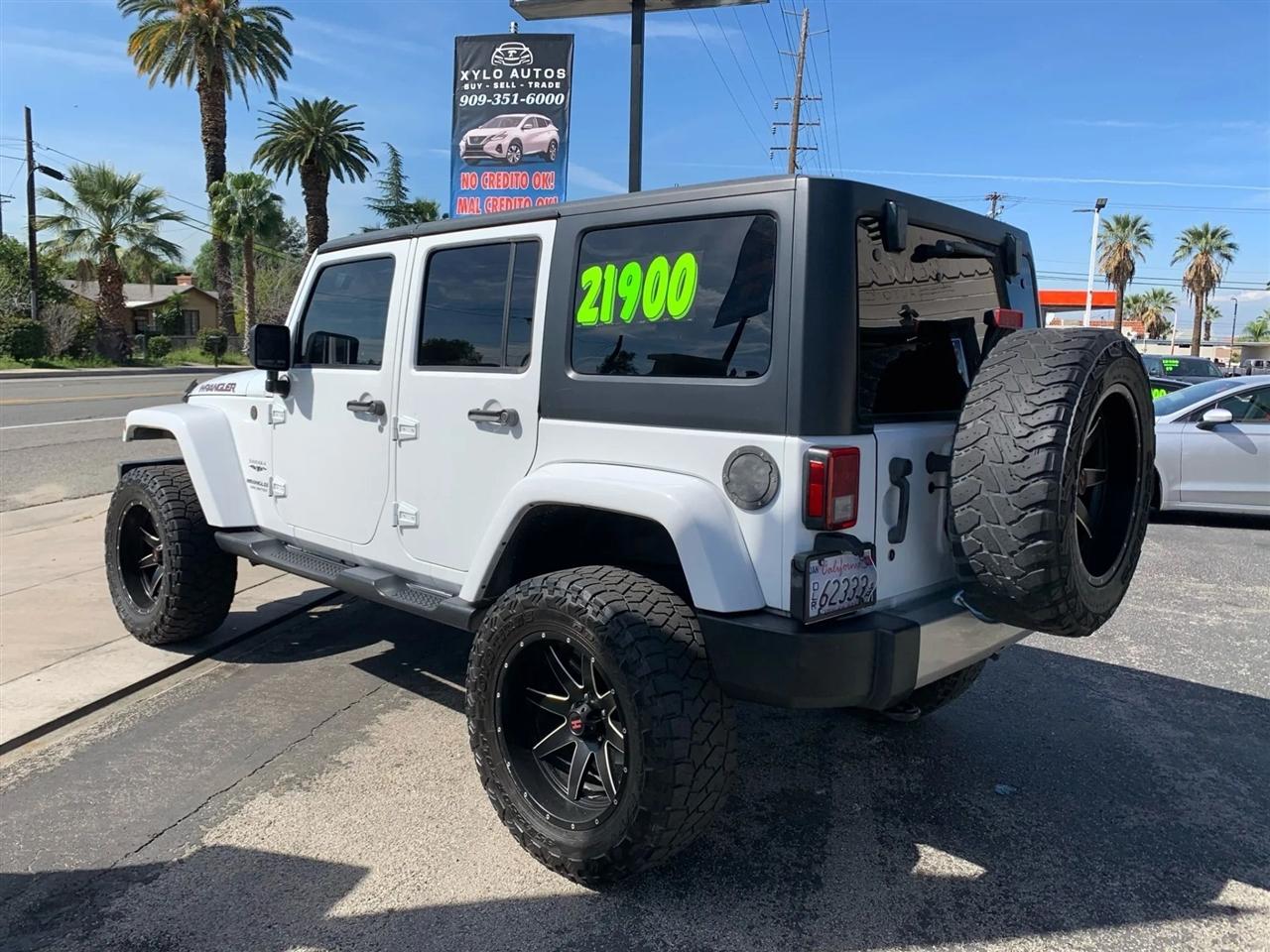 Jeep Wrangler Unlimited Sahara 4WD 2017