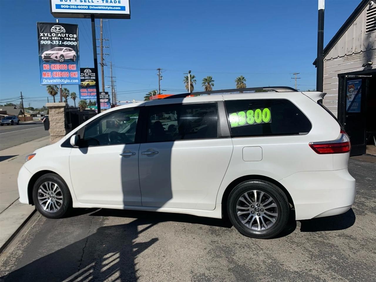 Toyota Sienna Limited Premium 7-Passenger 2018