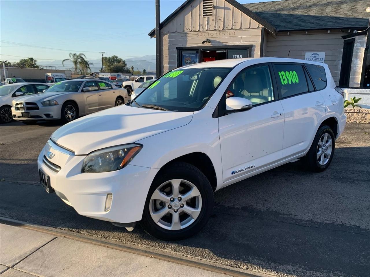 Toyota RAV4 EV Base 2014