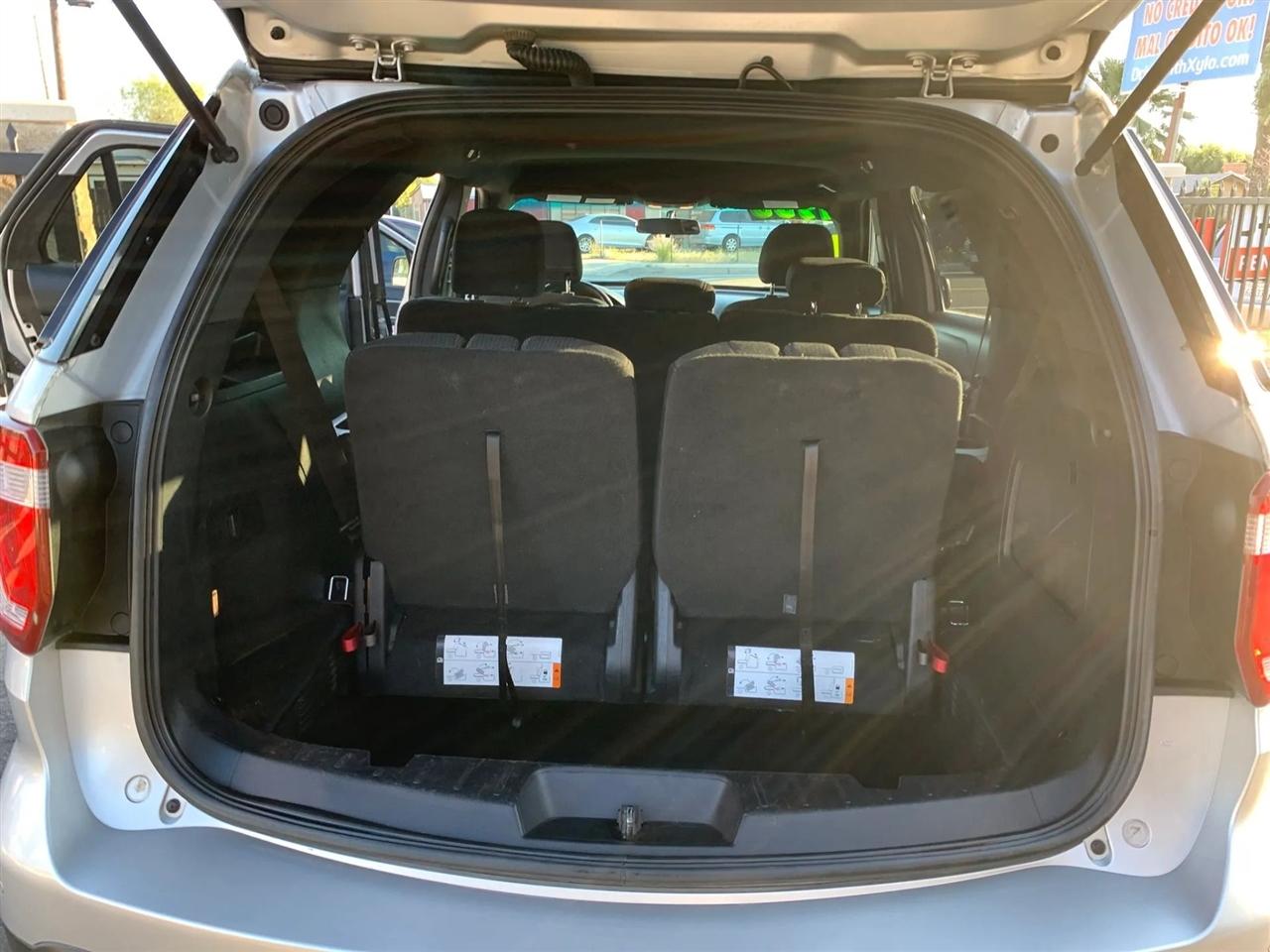 Ford Explorer XLT FWD 2016