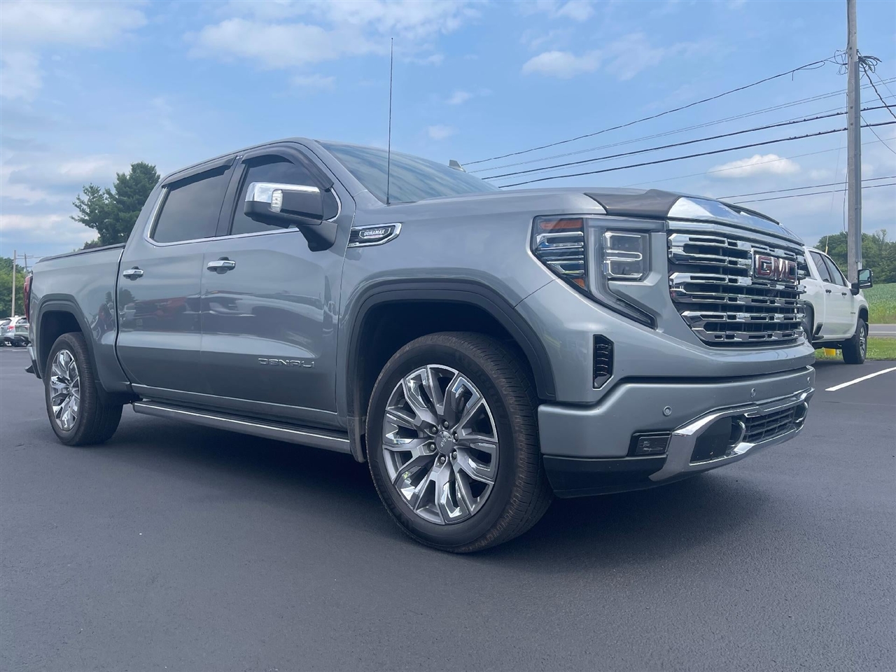 2025 GMC Sierra 1500 Denali Crew Cab Short Box 4WD