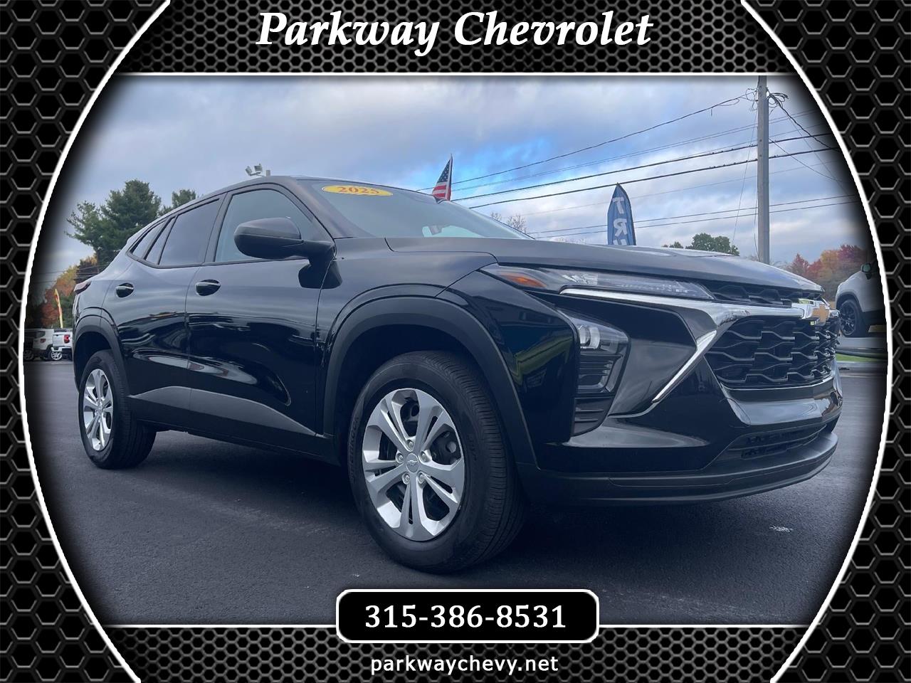 2025 Chevrolet Trax LS