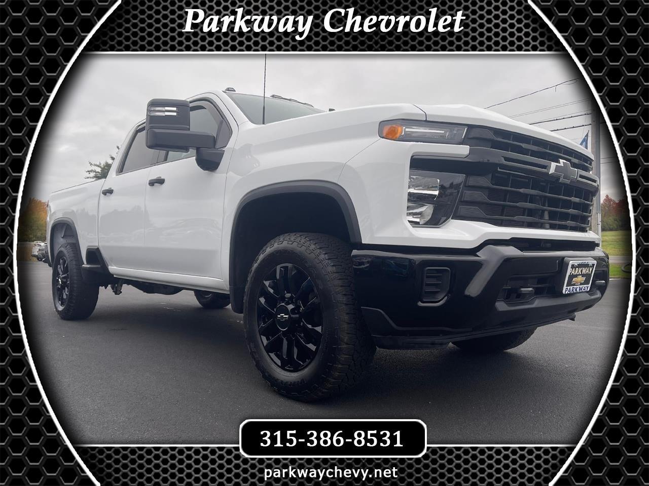 2025 Chevrolet Silverado 2500HD Custom Crew Cab Short Box 4WD