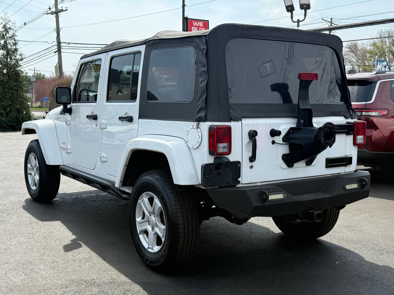 Jeep Wrangler Unlimited Sahara 4WD 2014