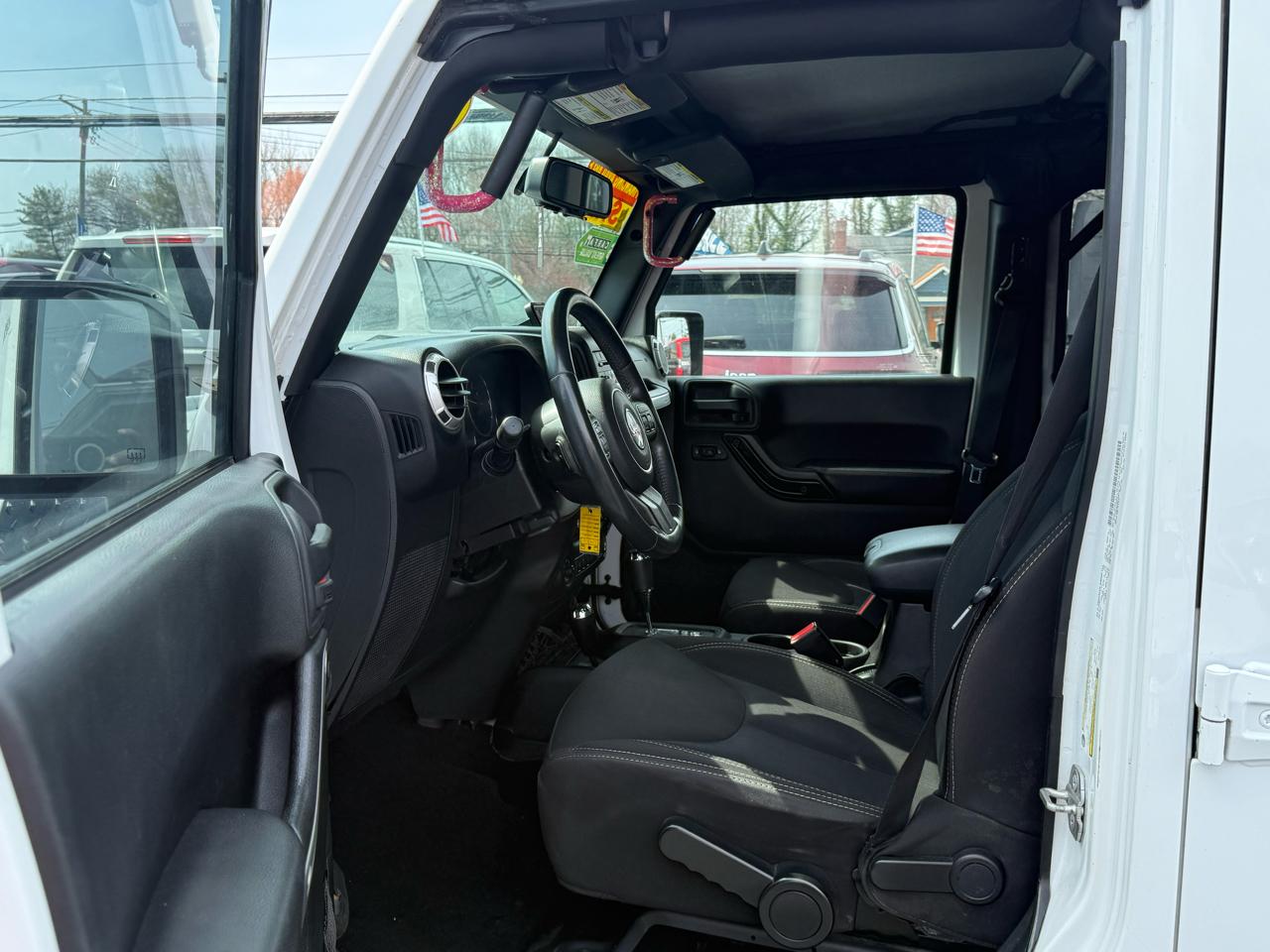 Jeep Wrangler Unlimited Sahara 4WD 2014