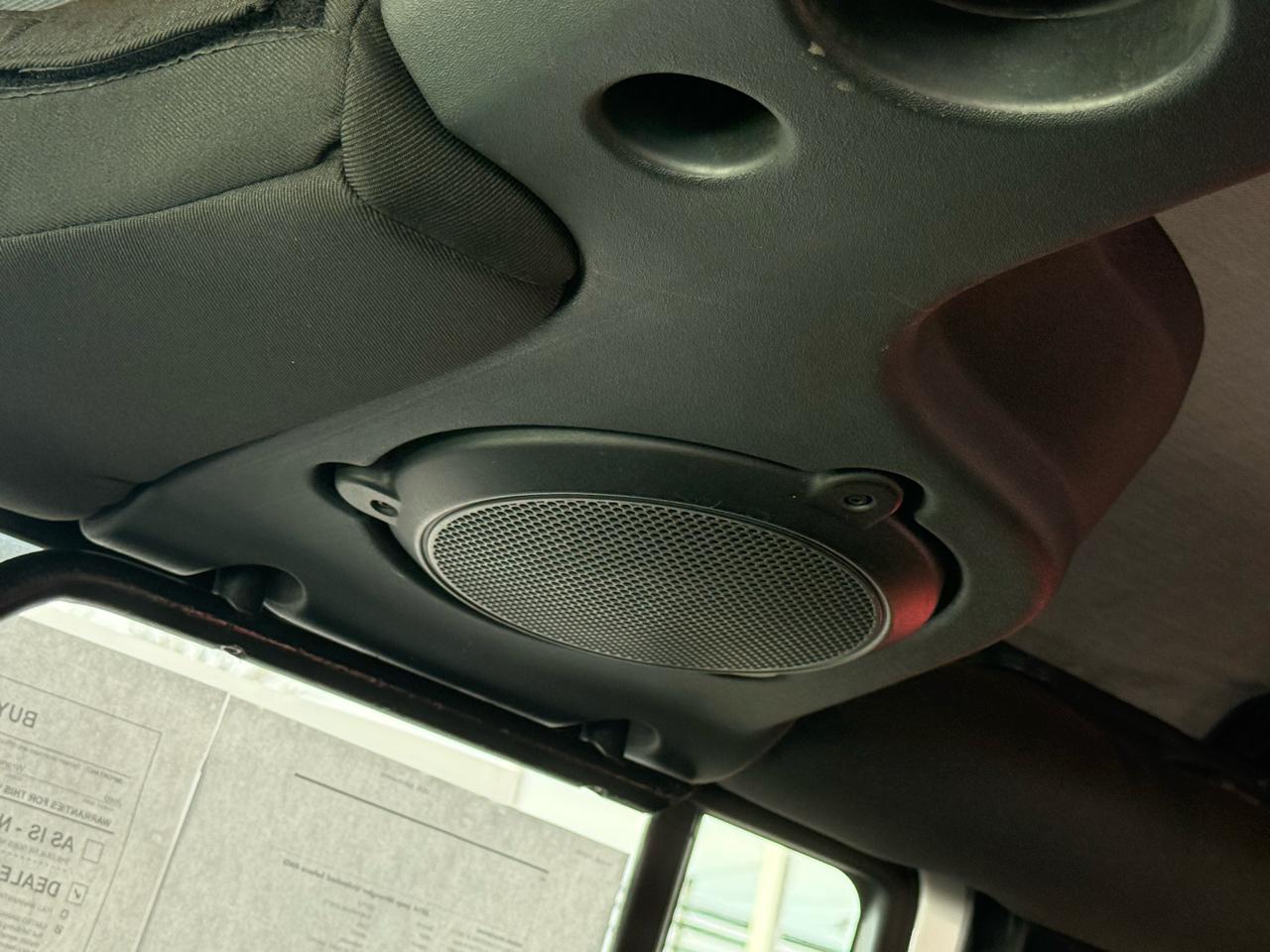 Jeep Wrangler Unlimited Sahara 4WD 2014