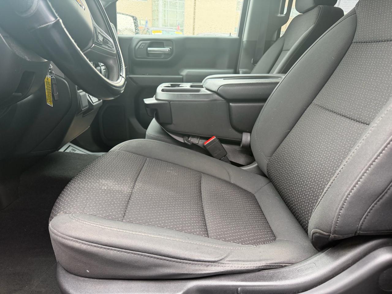 Chevrolet Silverado 1500 Custom Crew Cab Short Box 4WD 2021