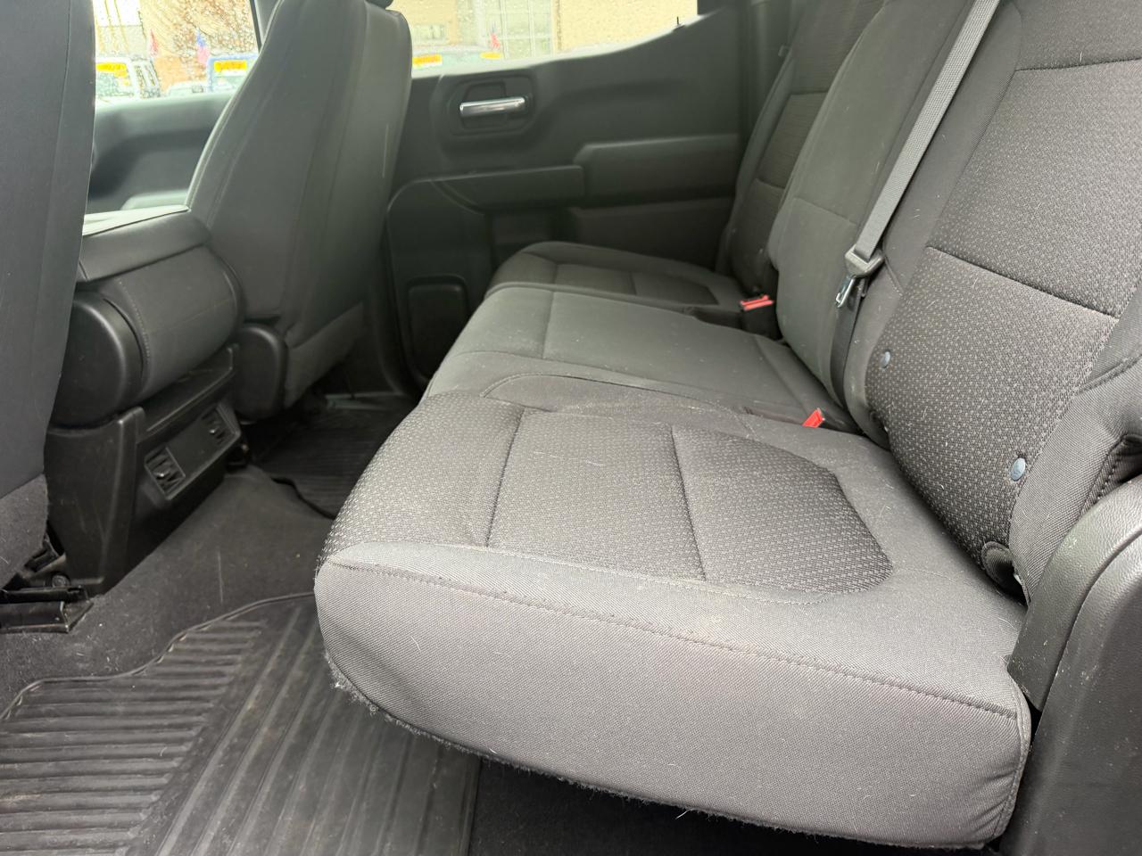 Chevrolet Silverado 1500 Custom Crew Cab Short Box 4WD 2021