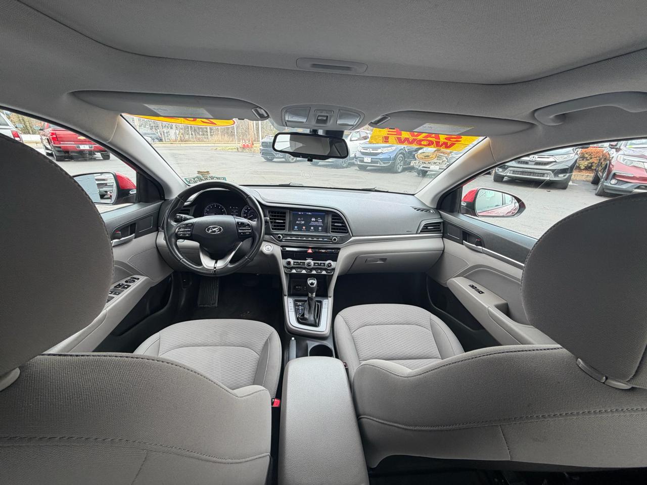 Hyundai Elantra Limited 2019