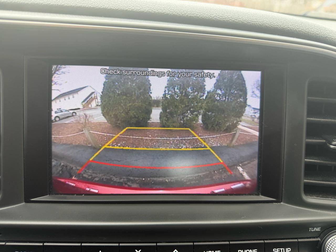 Hyundai Elantra Limited 2019