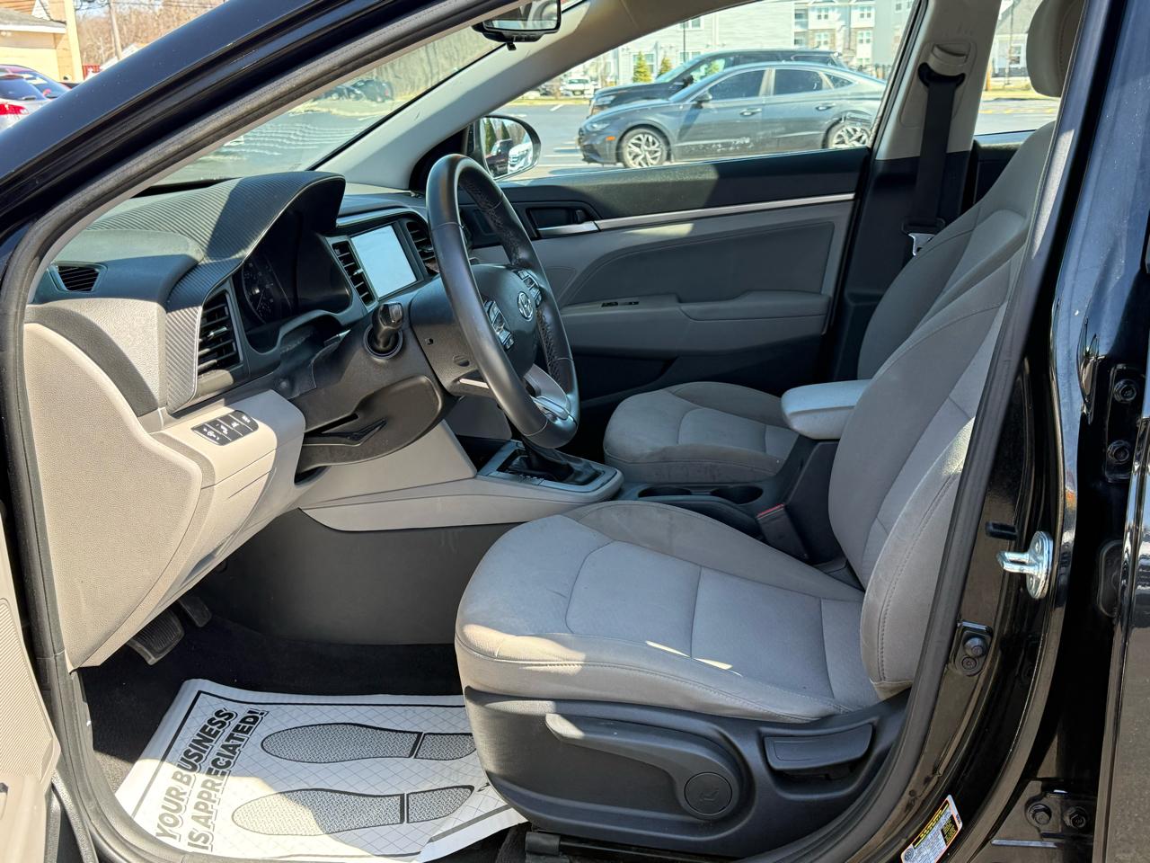 Hyundai Elantra Limited 2020