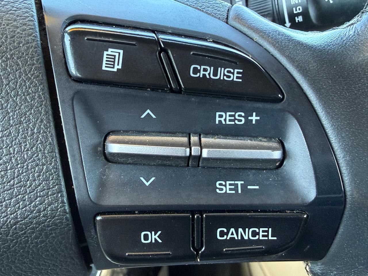 Hyundai Elantra Limited 2020