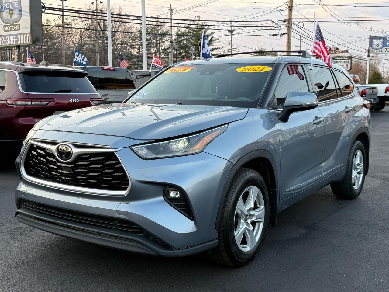 Toyota Highlander LE AWD V6 2021