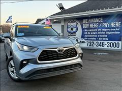 2021 Toyota Highlander 