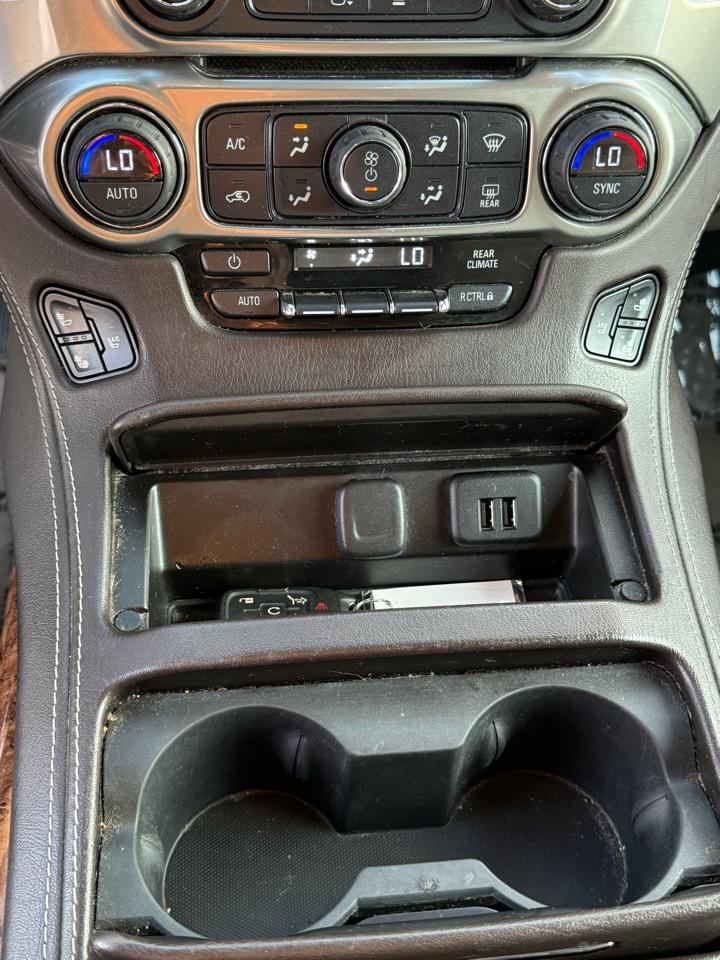 Chevrolet Tahoe LTZ 4WD 2015