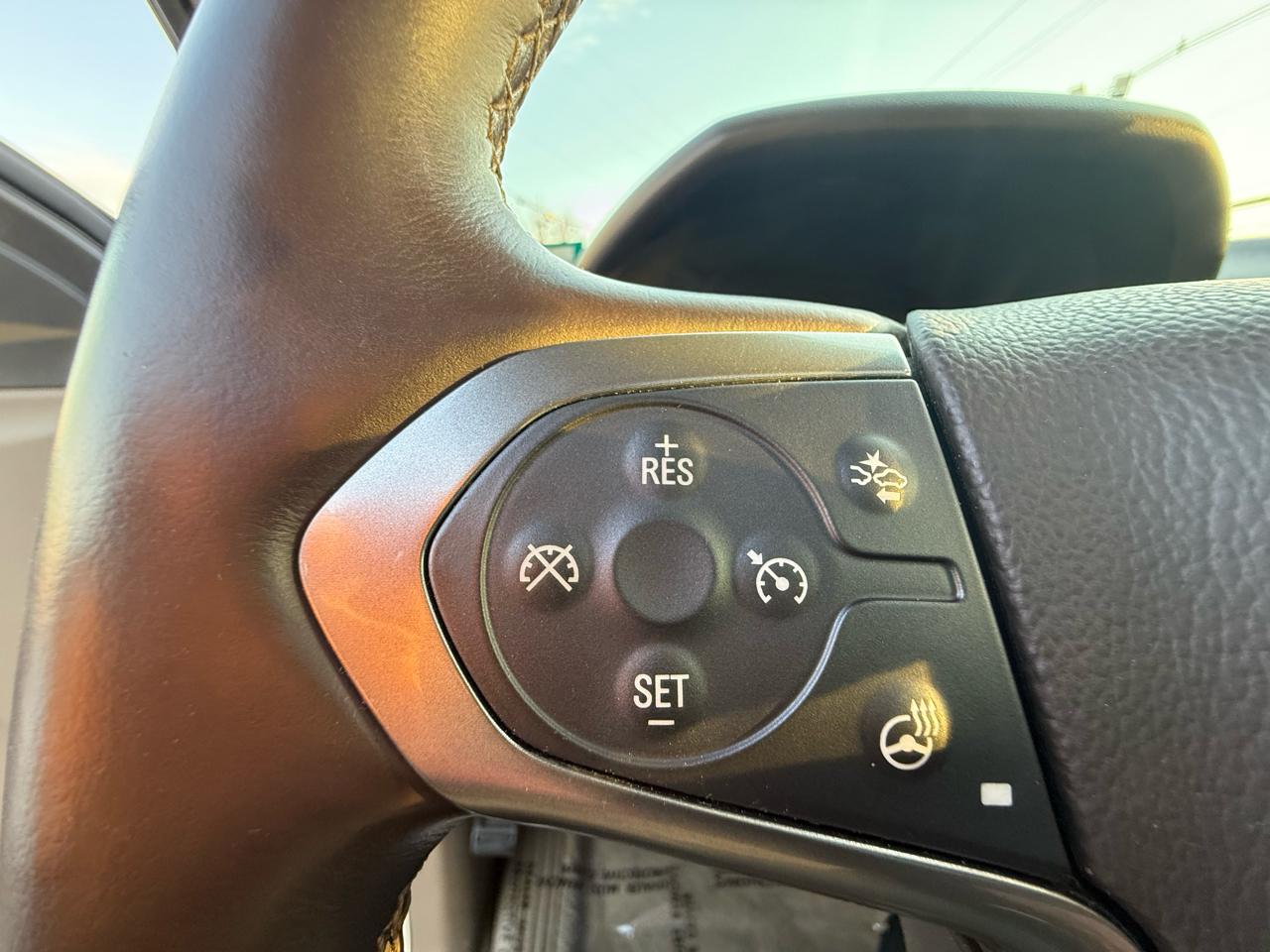 Chevrolet Tahoe LTZ 4WD 2015