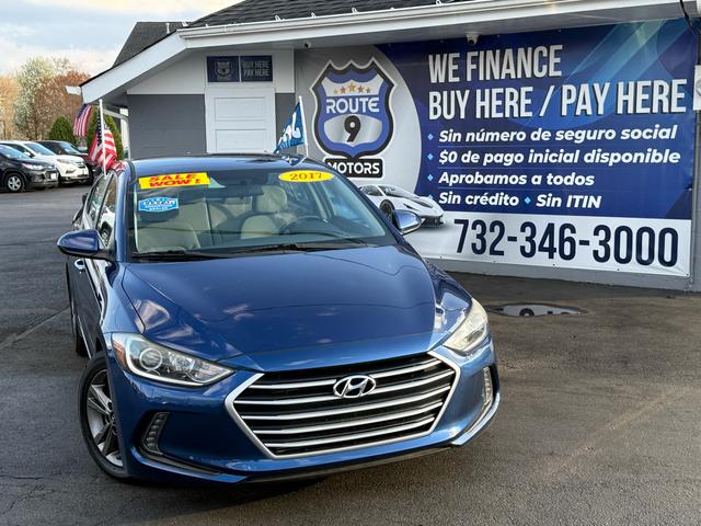 Blue 2017 Hyundai Elantra SE FWD Sedan Front-Wheel Drive Automatic