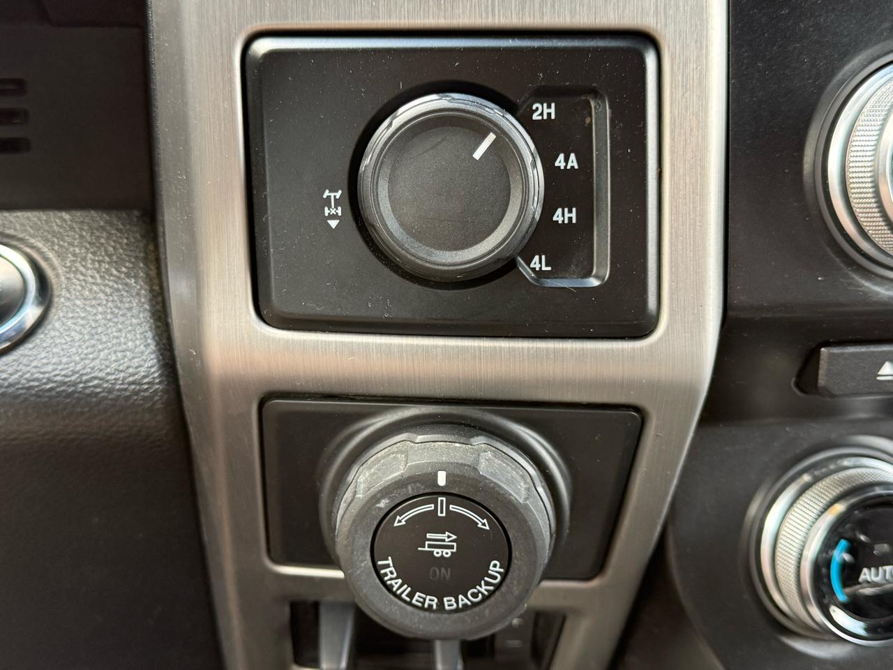 Ford F-150 Platinum SuperCrew 6.5-ft. Bed 4WD 2016