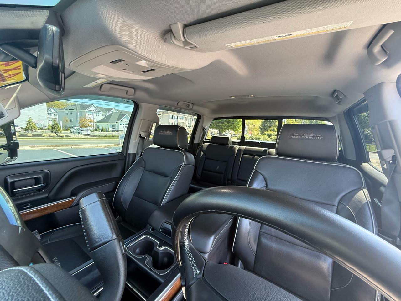 Chevrolet Silverado 1500 High Country Crew Cab Short Box 4WD 2018