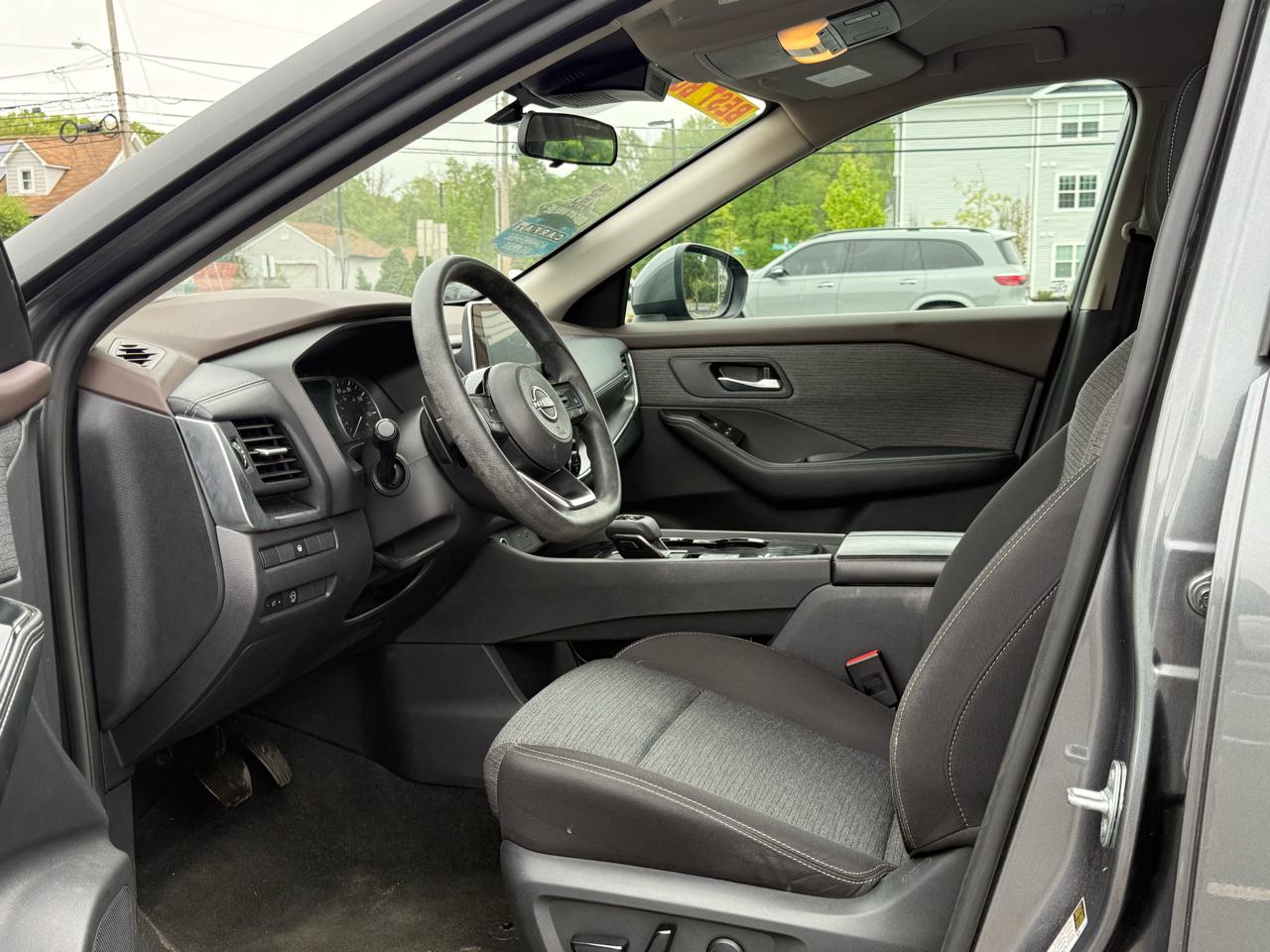 Nissan Rogue SV 2023