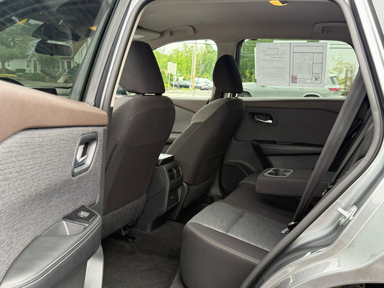 Nissan Rogue SV 2023