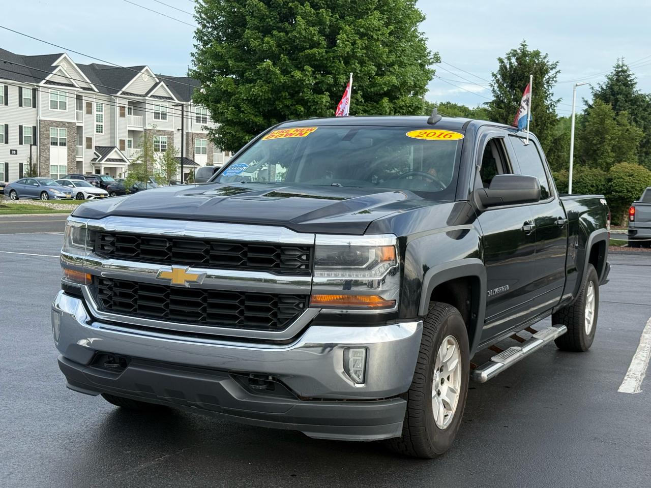 Chevrolet Silverado 1500 LT Crew Cab Long Box 4WD 2016