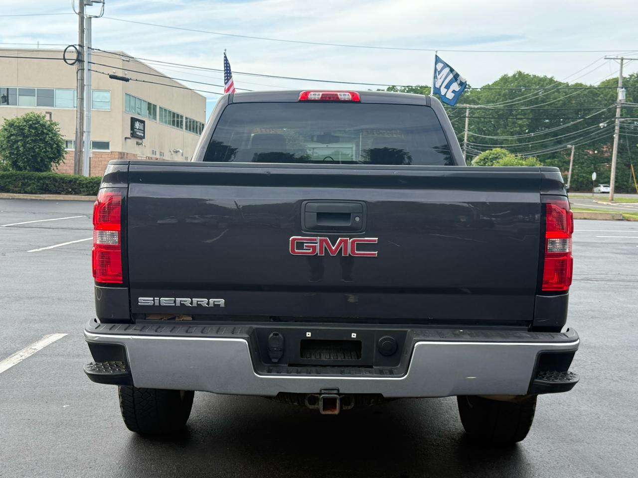 GMC Sierra 1500 SLE Crew Cab Long Box 4WD 2015