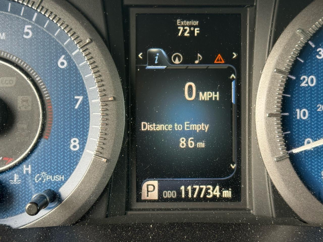 Toyota Sienna XLE 8-Passenger 2017