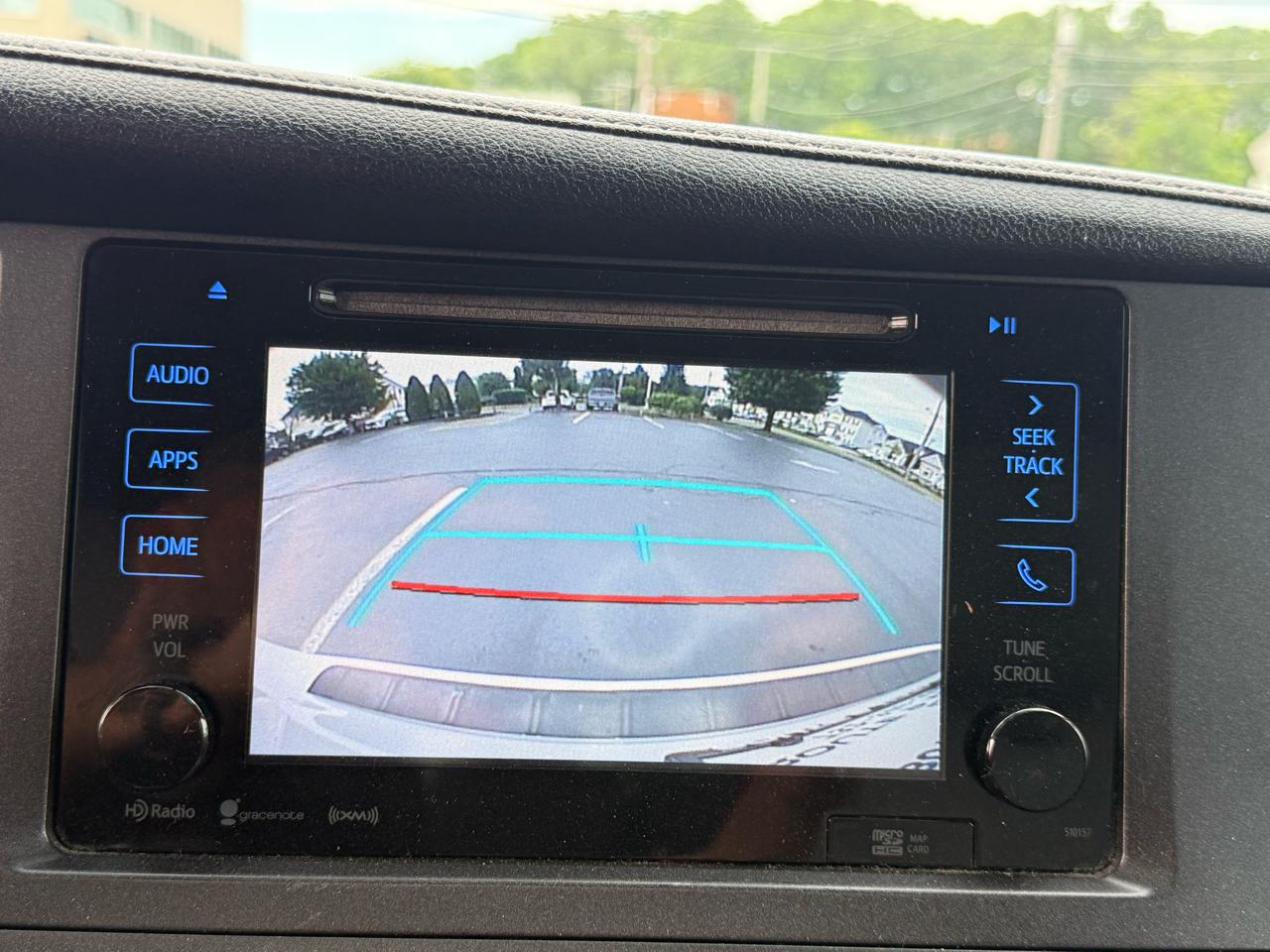 Toyota Sienna XLE 8-Passenger 2017