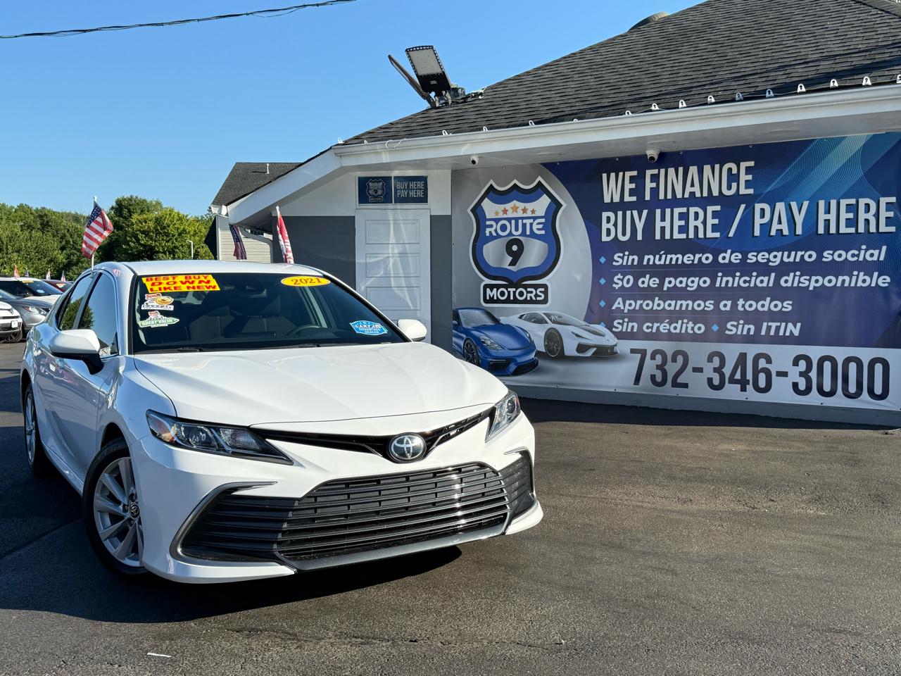 Toyota Camry LE 2021