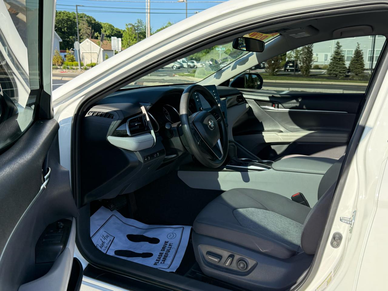 Toyota Camry LE 2021
