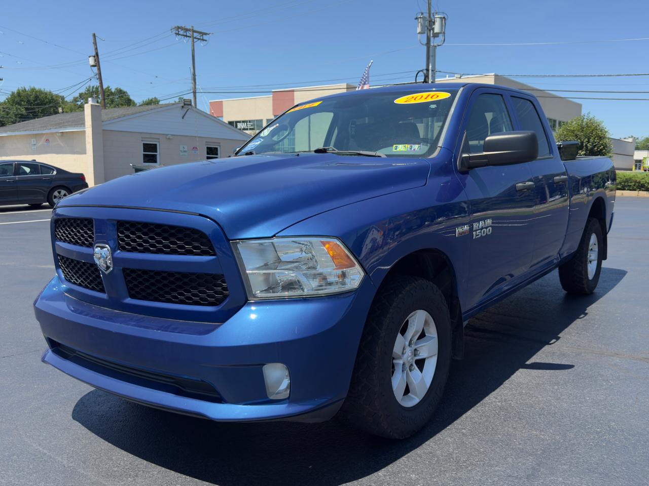 RAM 1500 Tradesman Quad Cab 4WD 2016