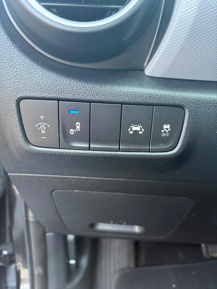 Hyundai Kona SEL 2018