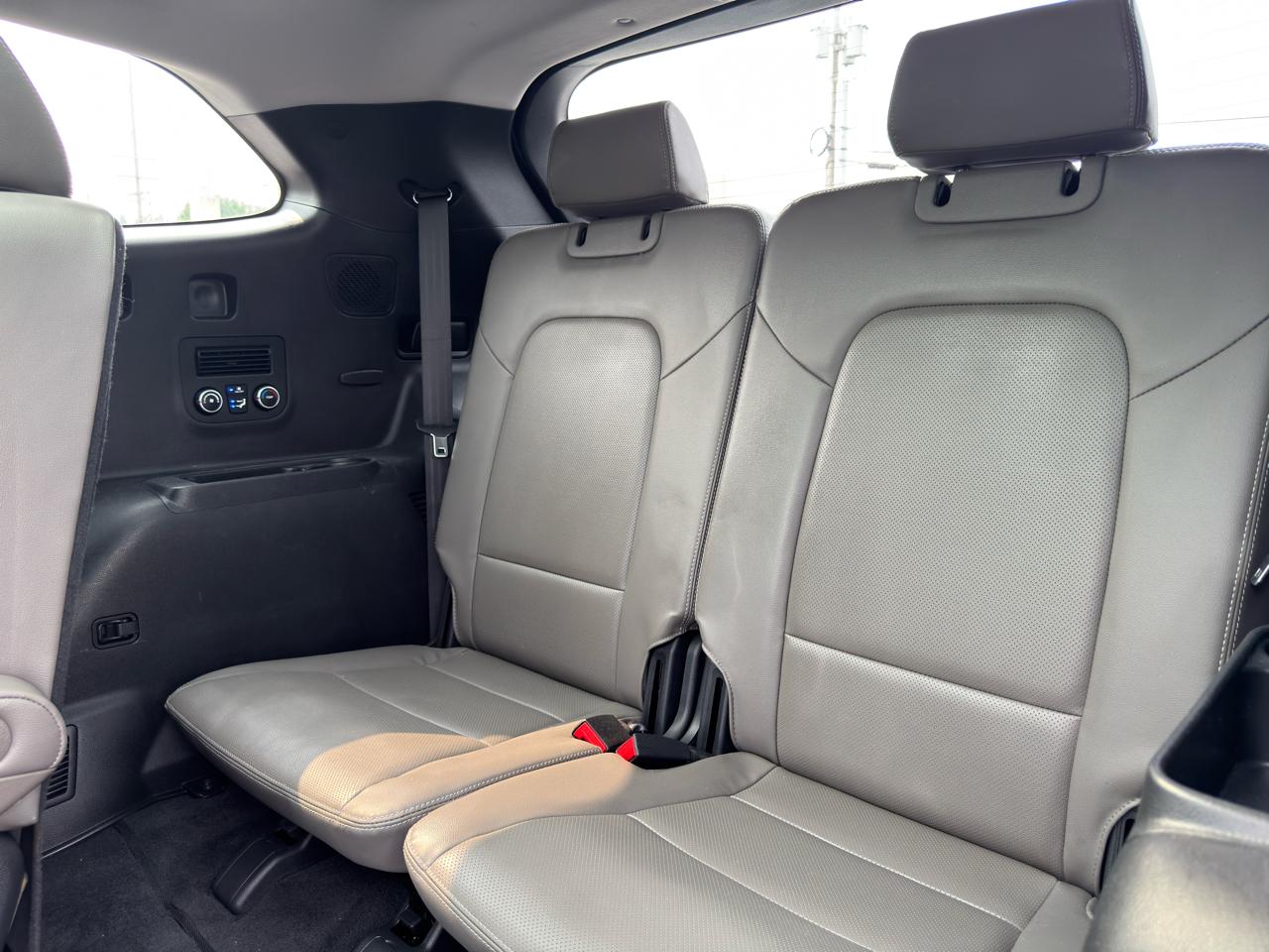 Hyundai Santa Fe XL Limited Ultimate FWD 2019